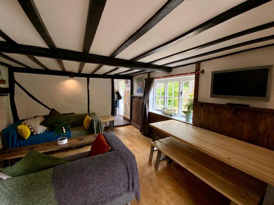 Beautiful 500 Year Old Listed Kentish Cottage Wingham Bagian luar foto